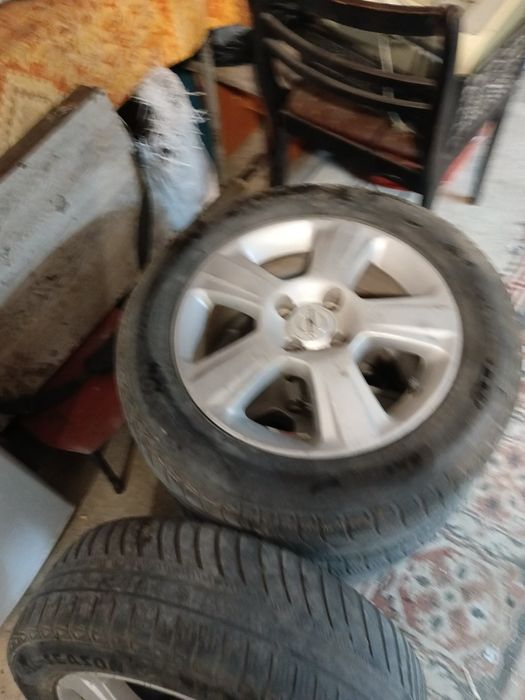 Диски с резиной продам