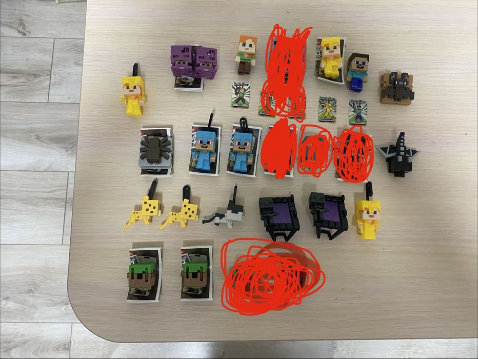 Продам фигурки маинкрафт