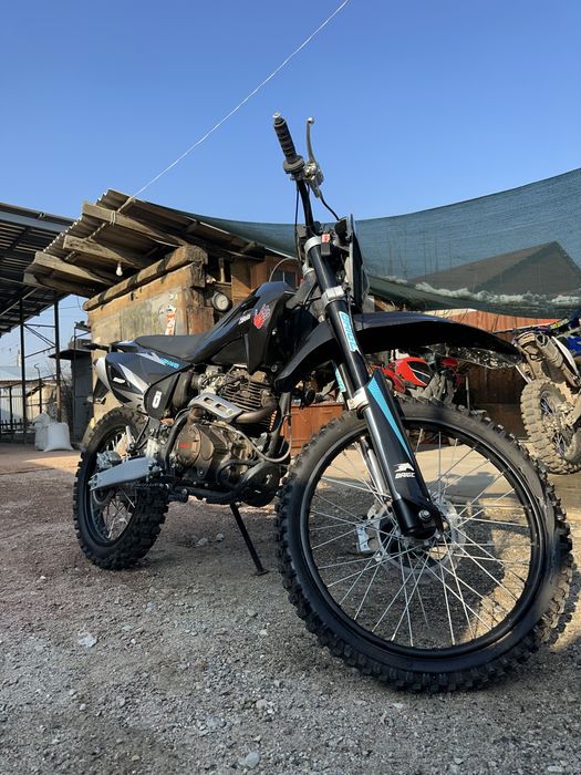 Baige 250 эндуро мотоцикл