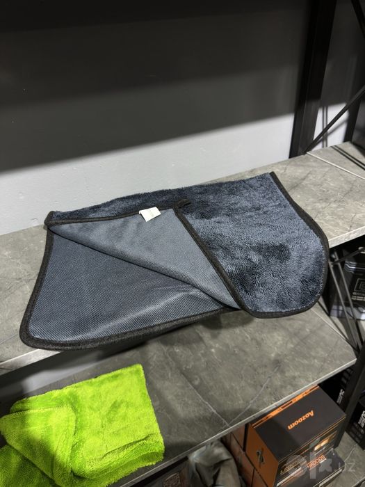 Mikrofiber sochiq