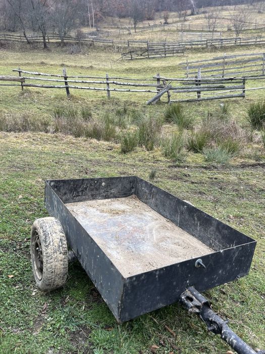 VĂND REMORCĂ vopsită cu terosol