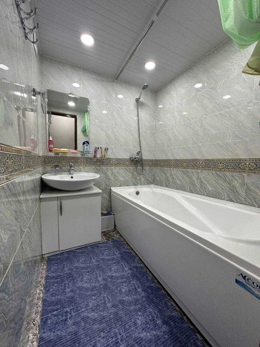 Продаётся улучшенная планировка 3-х ком. квартира.