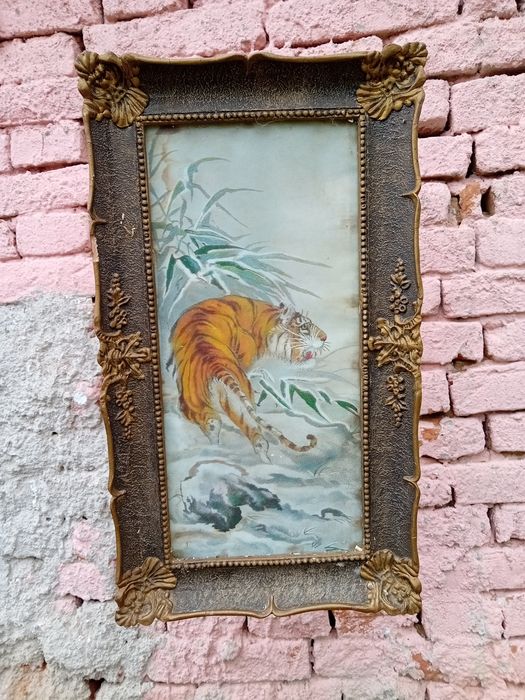 Vând tablouri  de diferite marimi , dimensiuni