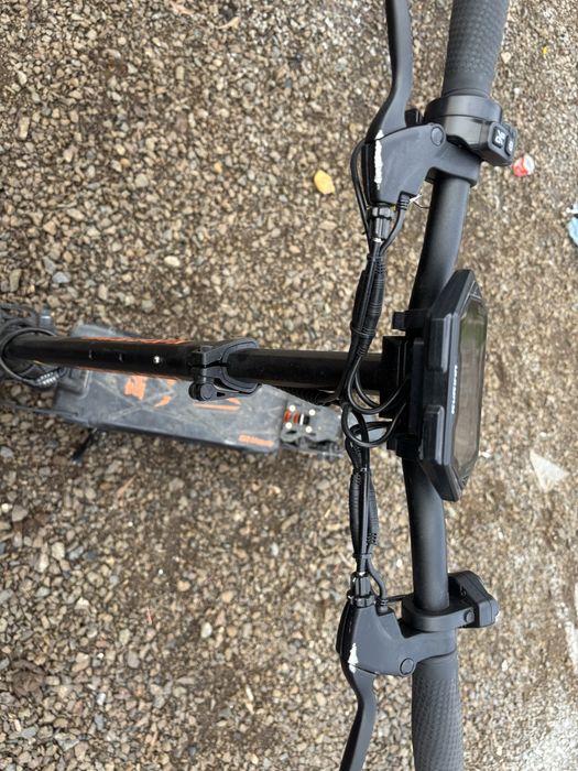 E-scooter Kukirin G2 Master model 2025