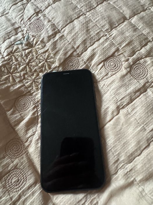 iphone XR 128 гб