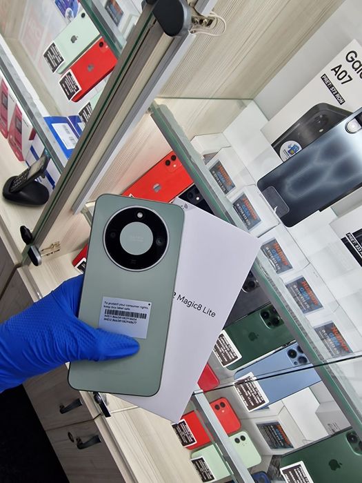 Honor Magic 8 Lite / Black / 256GB / Ca nou / Garanție / Rate