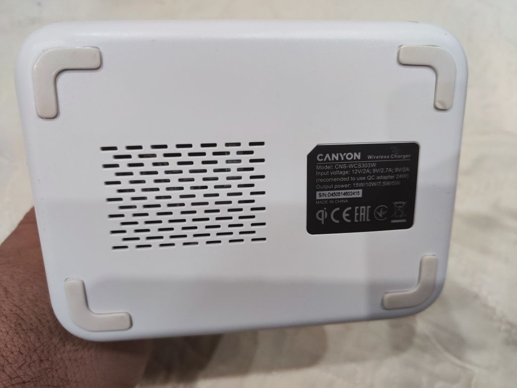 Безжично зарядно устройство Canyon WS-303 - CNS-WCS303W гр. Пловдив ...