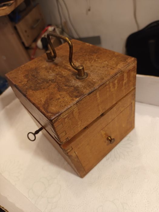 Ochelari din argint masiv sec XVIII -raritate , perfect functionali -