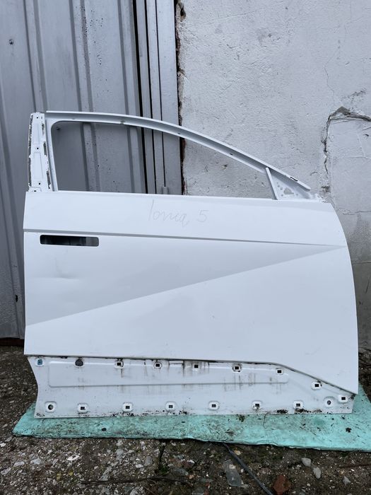 Предна дясна врата за Hyundai Ioniq Хюндай Йоник 2021-2023г