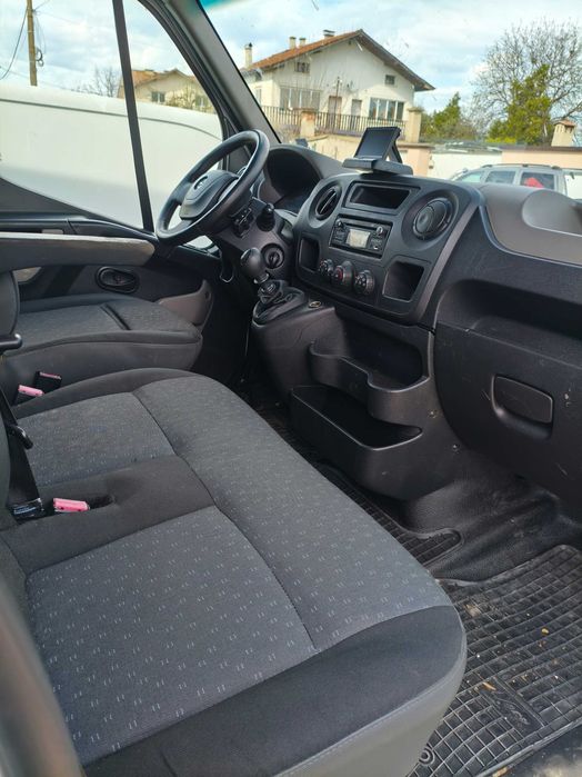 Микробус Opel Movano