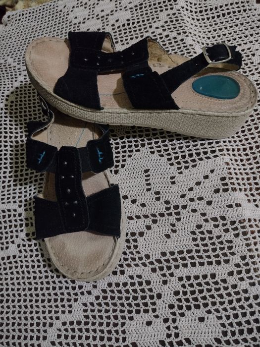 sandale ,modele diferite, papuci,pantofi