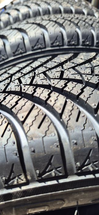 165 65 15 Falken Allseason