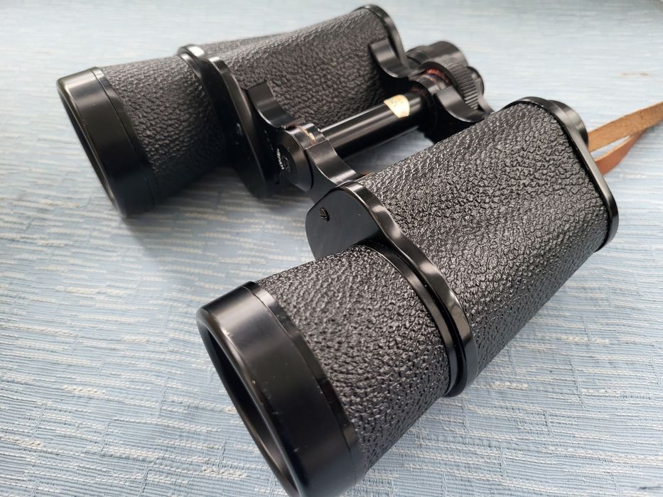 Binoclu ZENITH 10×50 nou