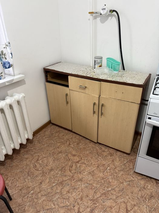 Мебель б/у тройка и шифонер