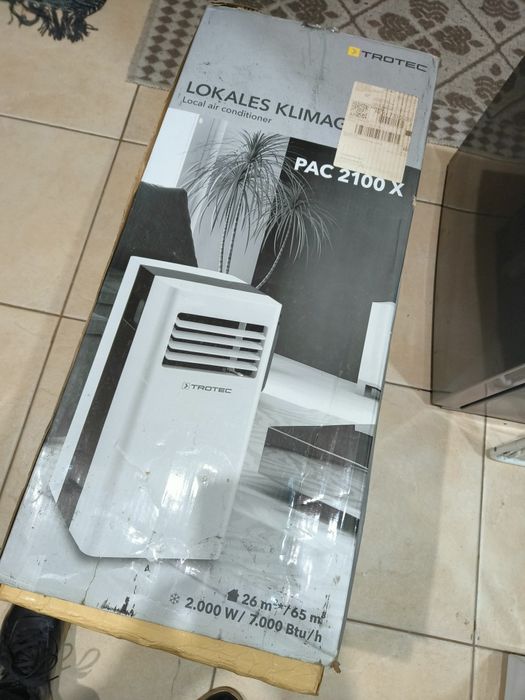 Aparat interior aer condiționat.