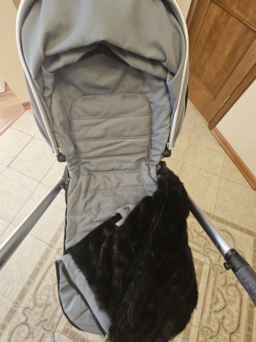 Коляска детская всесезонная