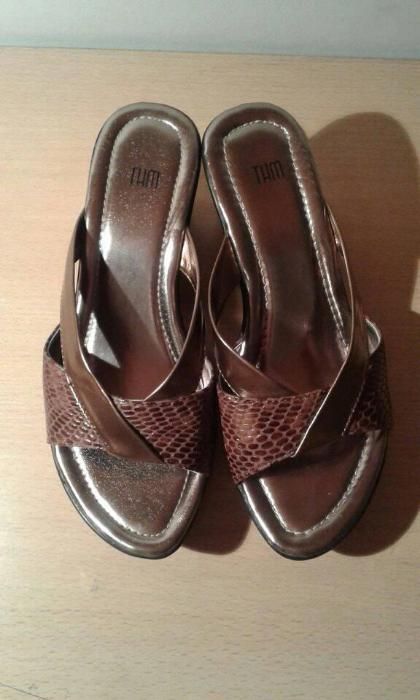 босоножки коричневые! новые!