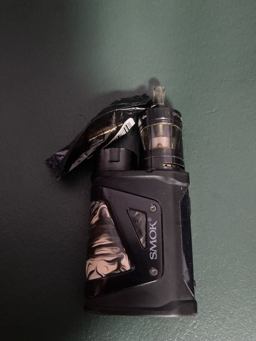 SMOK SCAR-MINI vine la pachet cu o reverva