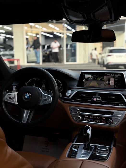 BMW 730i xDrive