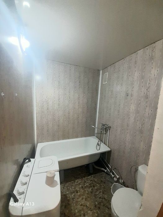 Продам 1 ком  в центре