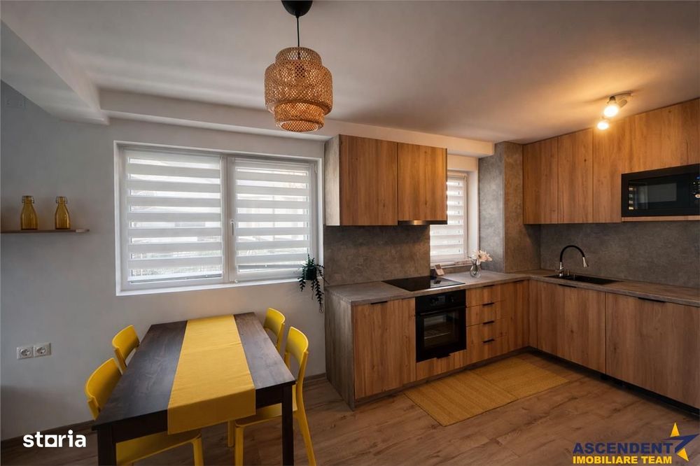 Rezidenta deosebita, curte proprie, loc de parcare, Liziera, Brasov.