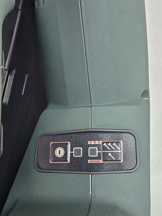 Акумулаторен такер за пирони от 50 до 90мм  Metabo 18V NFR 18 LTX 90