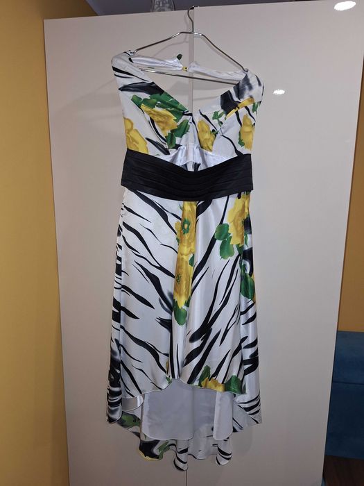 Rochie eleganta de seara cu trena