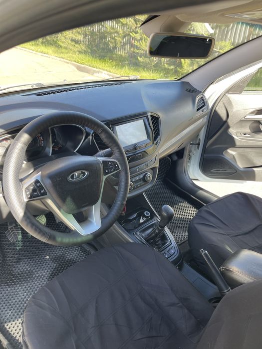 Продам Лада Веста 2018 год