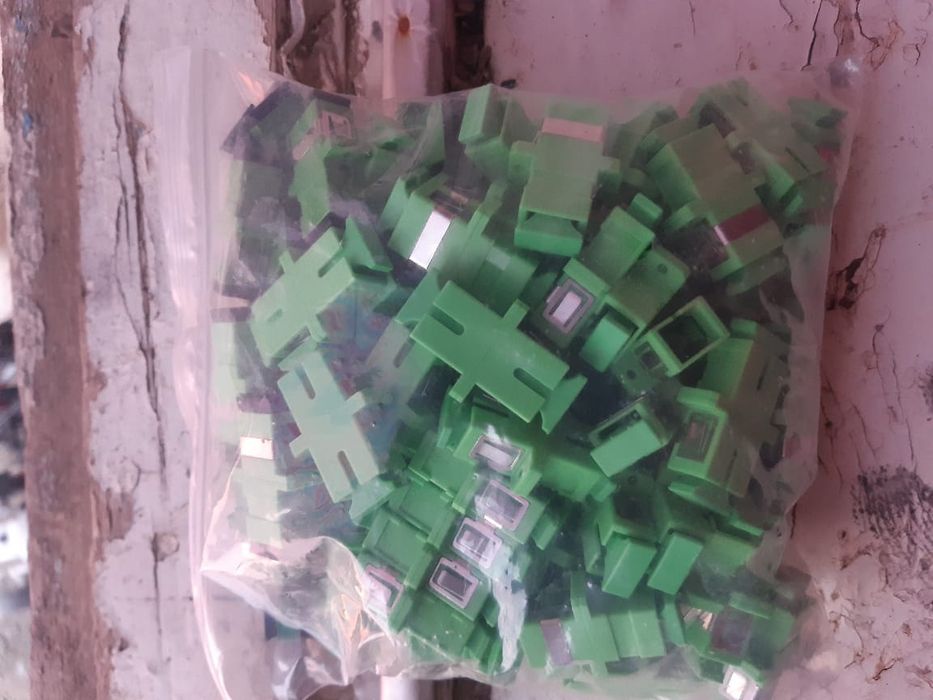 Пигтейлы и адаптеры