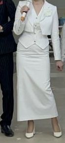 Тройка кастюм и платья