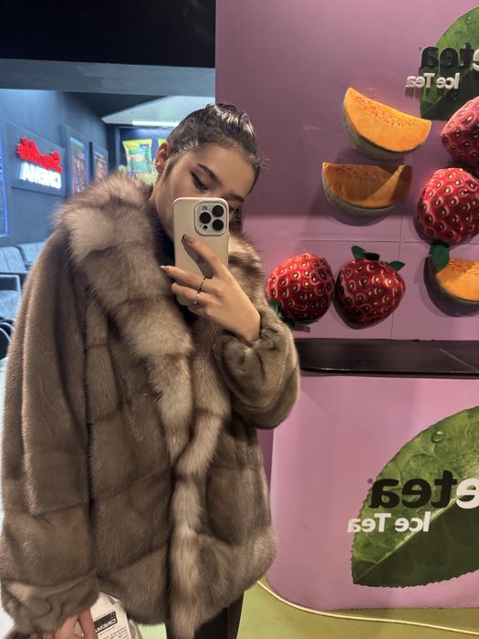 Шуба норковая +соболь