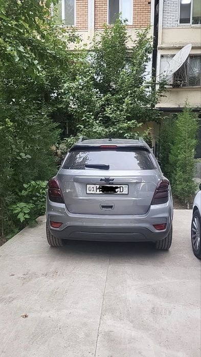 Treker 1 sotladi xolati ideal