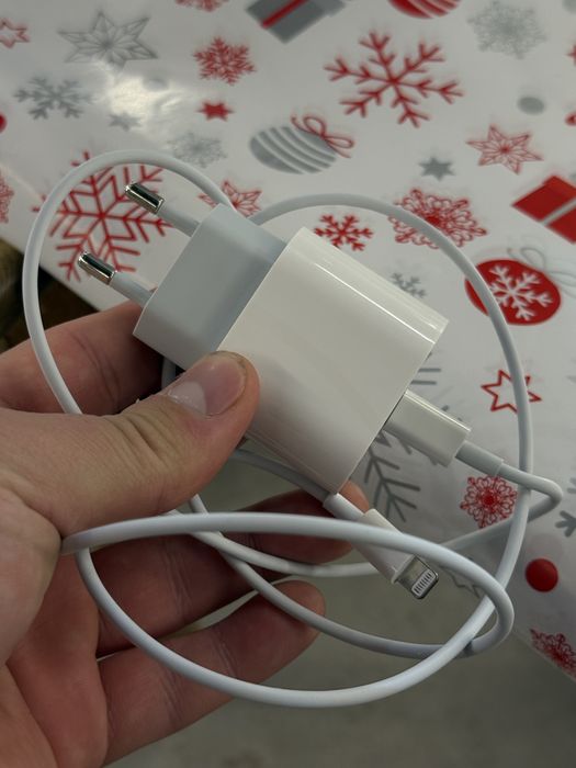 Зарядка iphone 20w