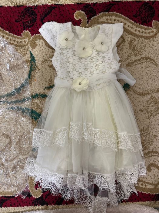 Платье на девочку