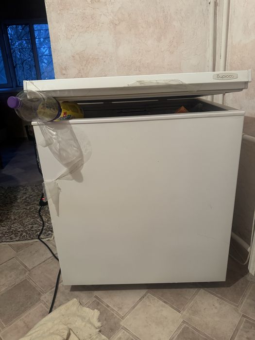 Продам морозильник