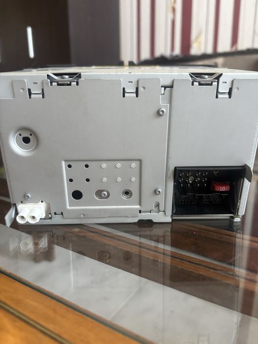 Оригинална мултимедия от Пасат б7