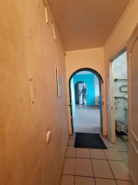 Продам 2 ком квартиру район вокзала.