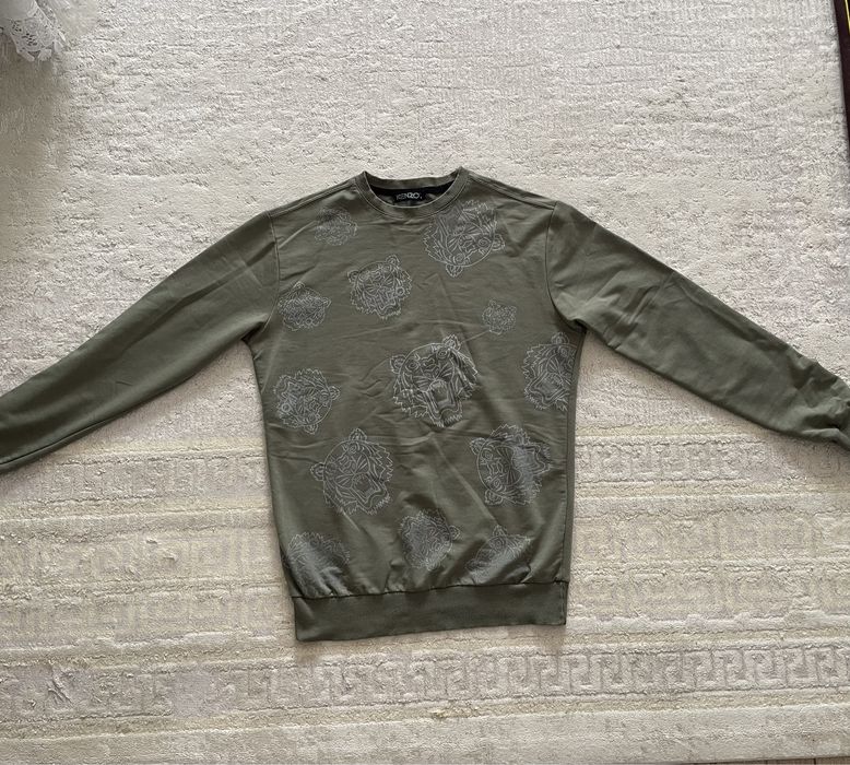 Отдам даром мужскую одежду