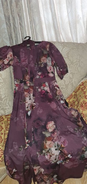 Продам платье 50-52 р-р