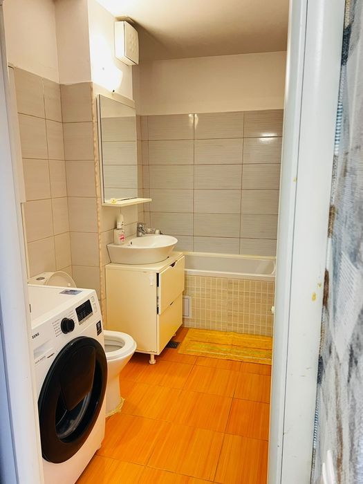 Garsoniera tip studio (cu antecamera)