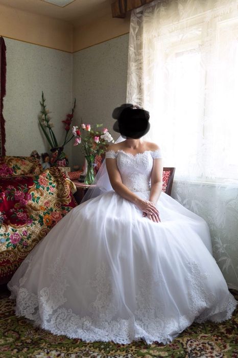 Rochie mireasa stil printesa