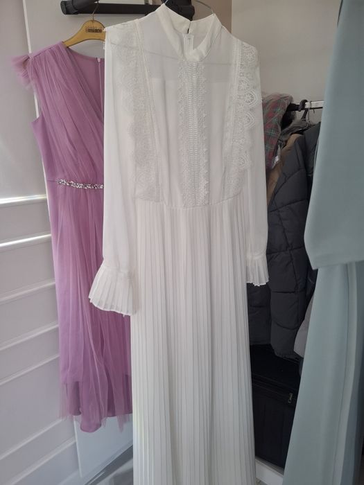 Платья нарядные, вечерние