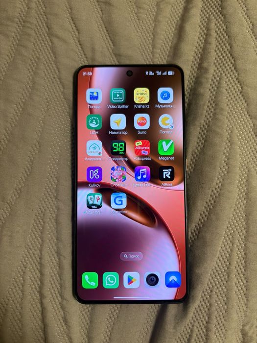 Продам смартфон Realme GT 7T 12/512gb