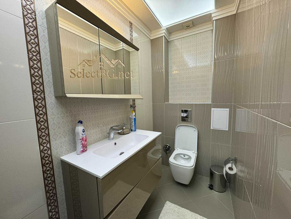 Продава се Тристаен апартамент в Велико Търново, Център - 101 кв.м за 1832 €/кв.м - Снимка #6