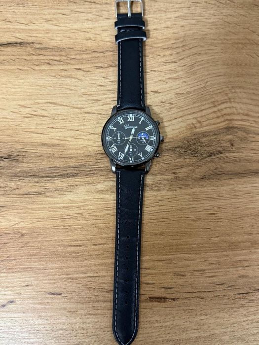 Продам кварцевые часы