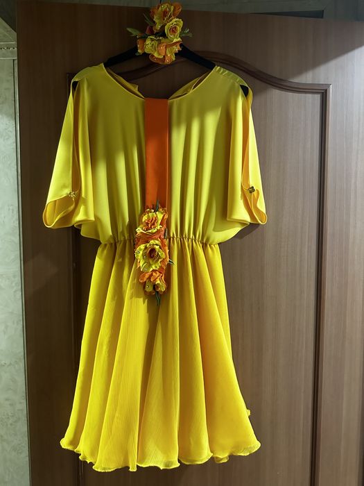 Продам платье