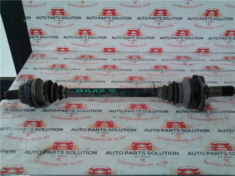 Planetara stanga spate bmw f11 3.0 d an fabr. 2011