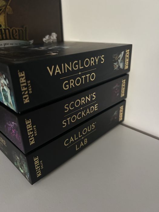 Colectia completa Kinfire Delve (3 boardgames + zaruri upgraded)