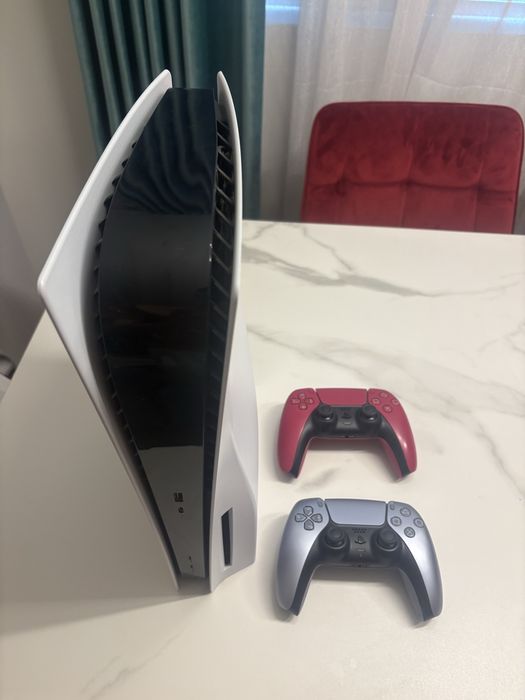 Play Station 5/ 825GB / Disk Edition /PS5