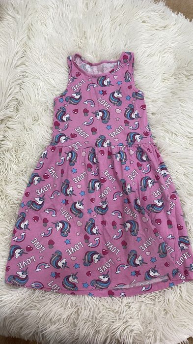 Вещи на девочку 4/5 лет